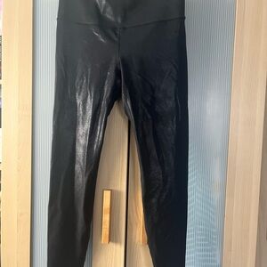 Knix High Rise Legging